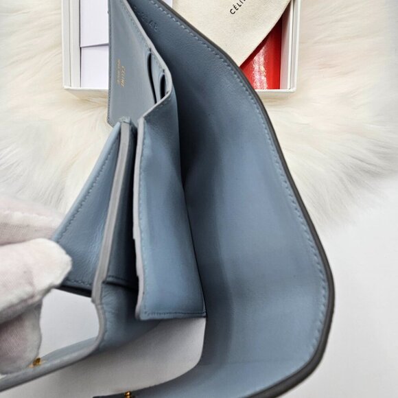 Céline Grey Calfskin Small Folded Wallet - Picture 11 of 17